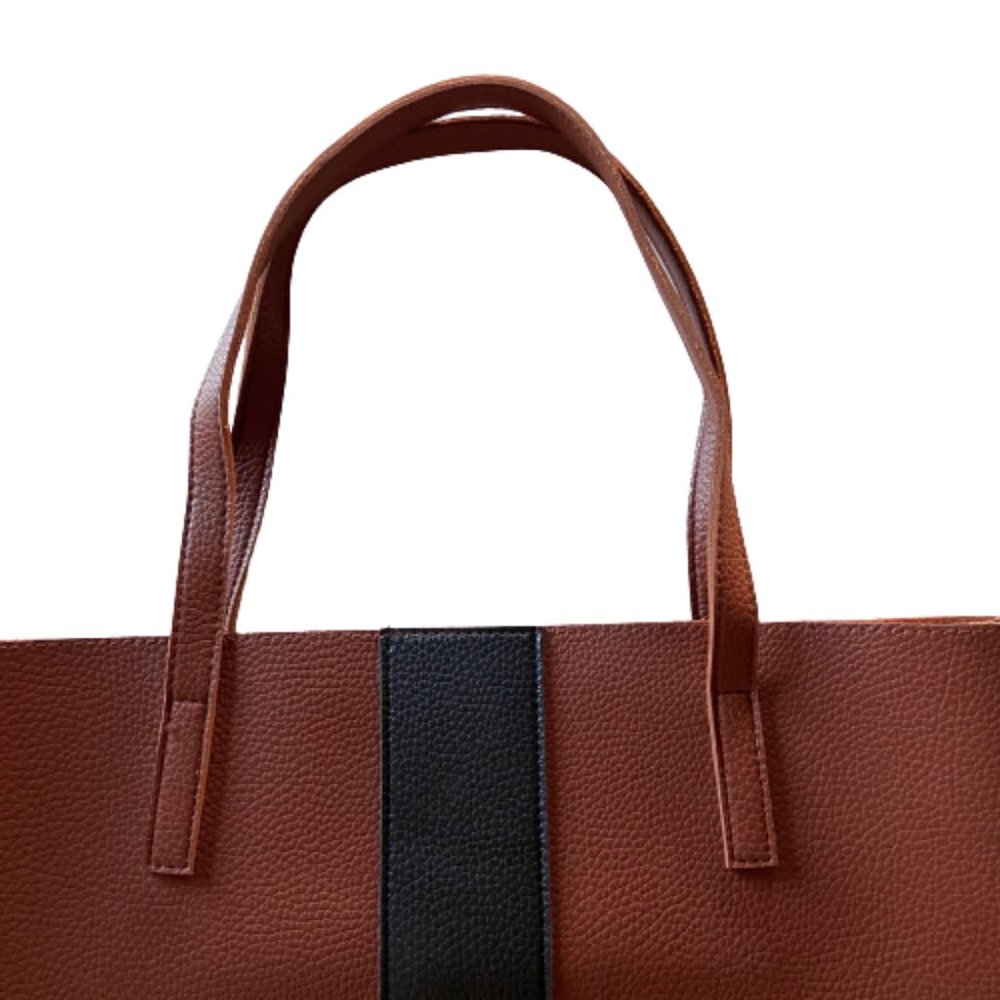 NWOT VINCE CAMUTO Vegan Leather Tote Bag - Picture 4 of 12